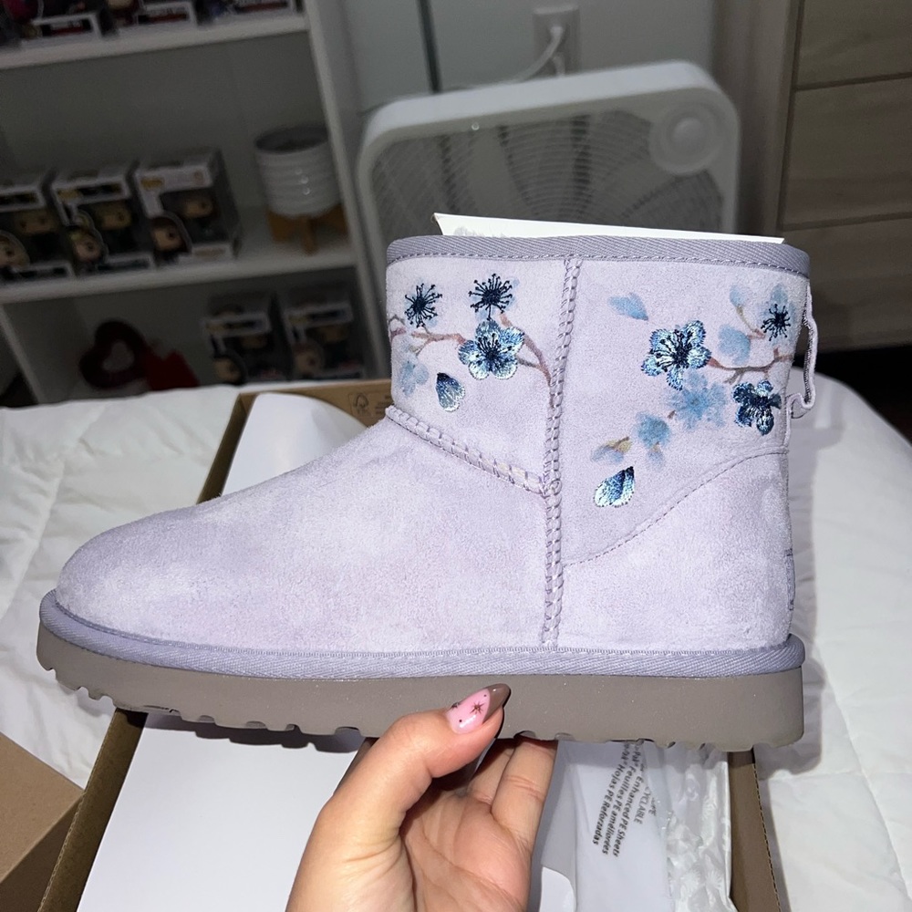 UGG Classic Mini Blossom Purple Size 7